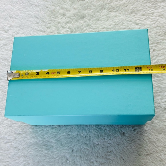 Tiffany & Co. Turquoise Rectangular Gift Empty Box size 13”x8”x7” - Picture 9 of 16